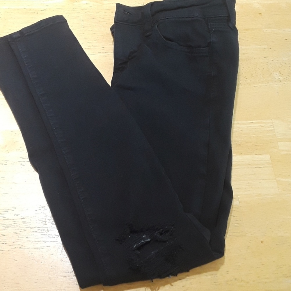 American Eagle Girls 4 Black Ripped Jeans